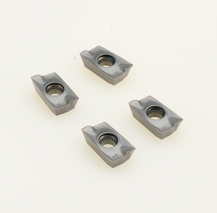 APMT1604 MH1025 MONMO (2).jpg